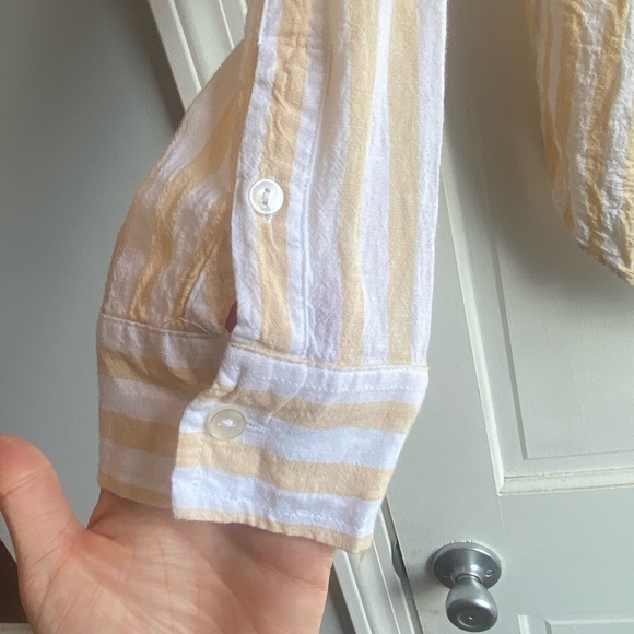 Abercrombie & Fitch Striped Line Button Up - Picture 3 of 4